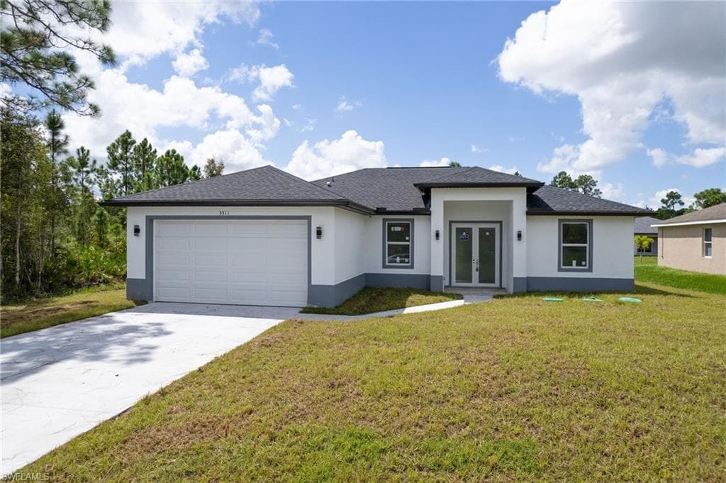 3209 8th ST W LEHIGH ACRES, FL 33971