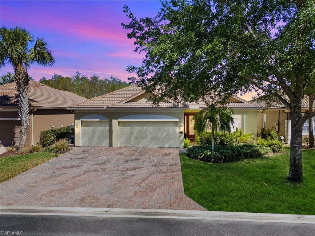 21826 Bella Terra BLVD ESTERO, FL 33928