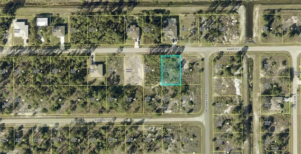 740 Asher ST E LEHIGH ACRES, FL 33974