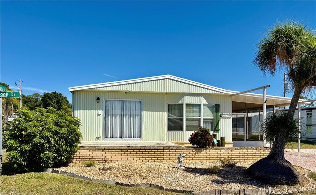 3170 Glenbrook DR NORTH FORT MYERS, FL 33917