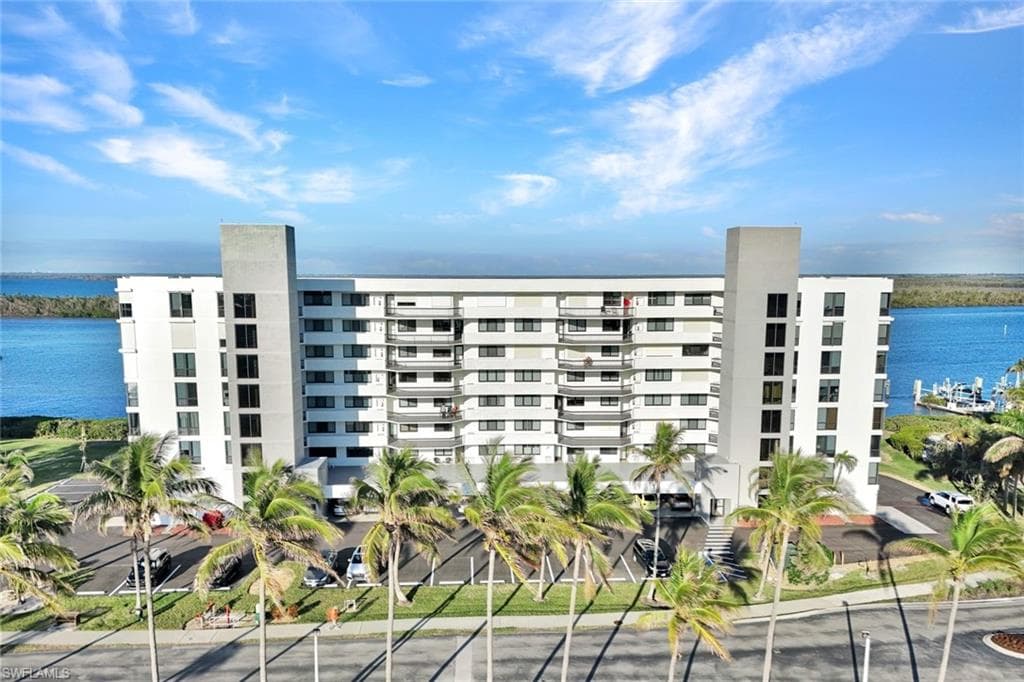 4203 Bay Beach LN 3F FORT MYERS BEACH, FL 33931