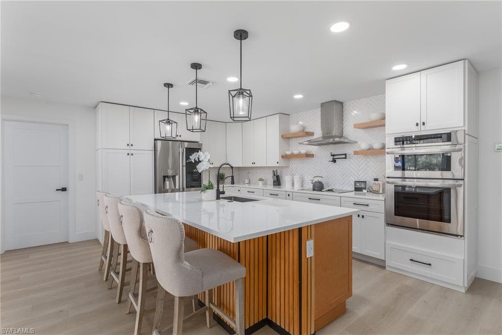 9870 White Sands PL BONITA SPRINGS, FL 34135
