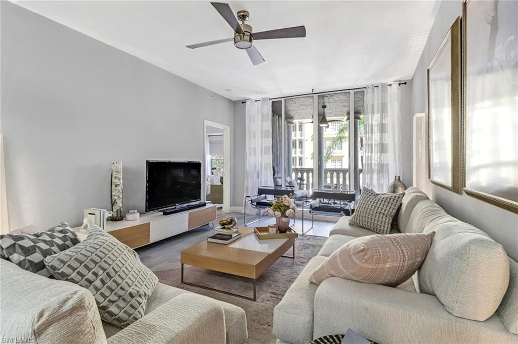 410 Bayfront PL 2205 NAPLES, FL 34102