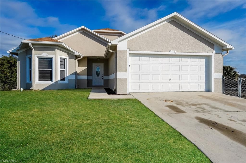 2800 65th ST W LEHIGH ACRES, FL 33971