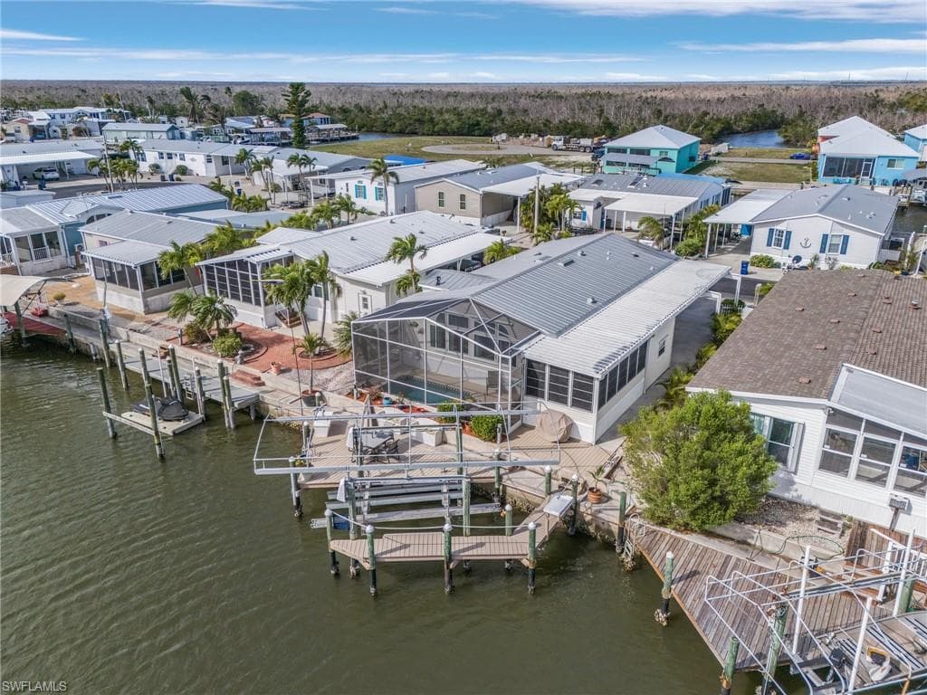 3024 Sloop LN ST. JAMES CITY, FL 33956