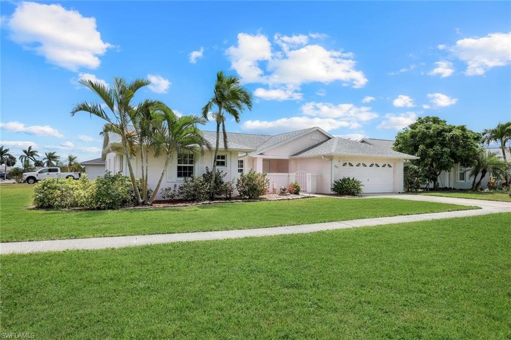 3130 Orange Grove TRL NAPLES, FL 34120