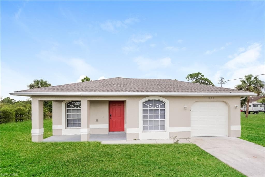 3803 E 6th ST LEHIGH ACRES, FL 33972