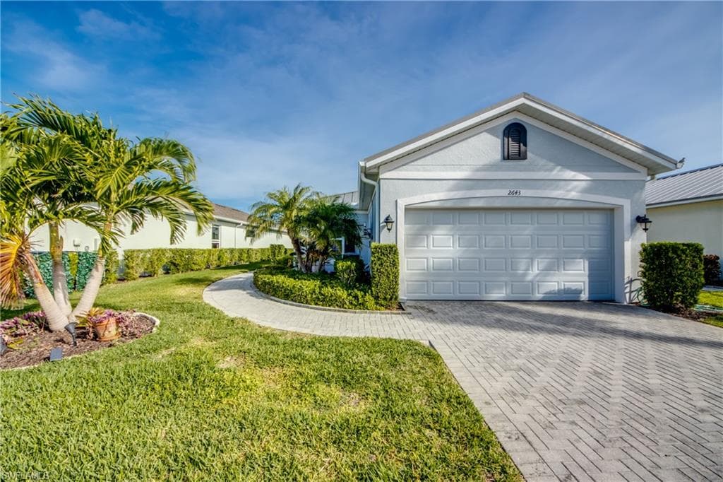 2643 Vareo CT CAPE CORAL, FL 33991