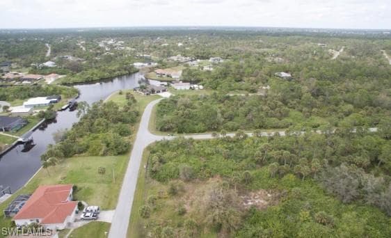 1310 Braklet TER PORT CHARLOTTE, FL 33953