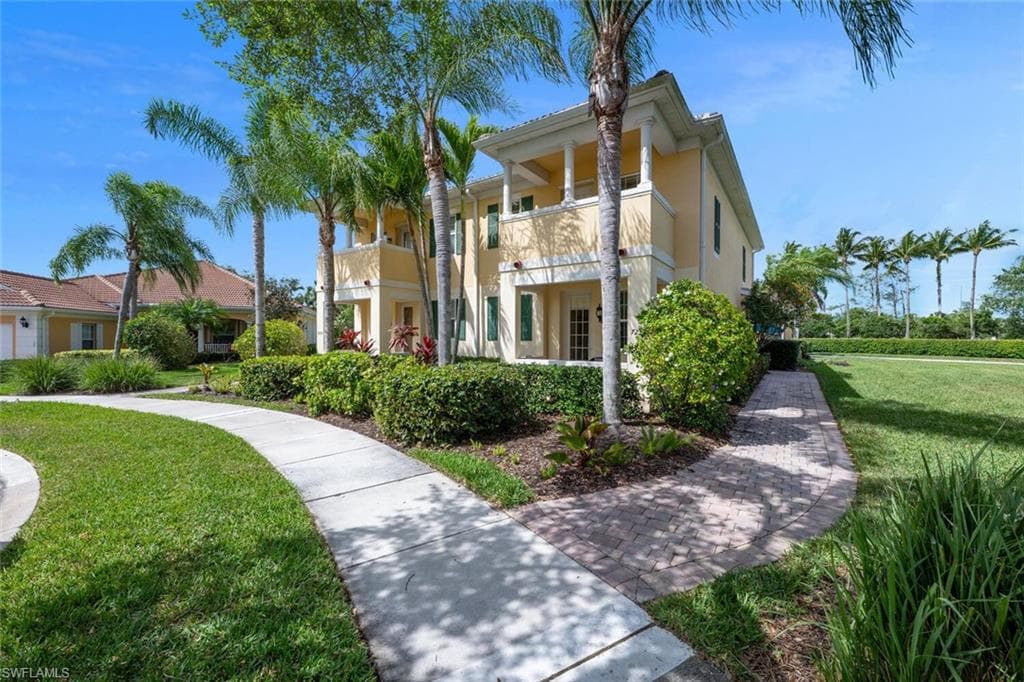 7237 Bellini WAY NAPLES, FL 34114