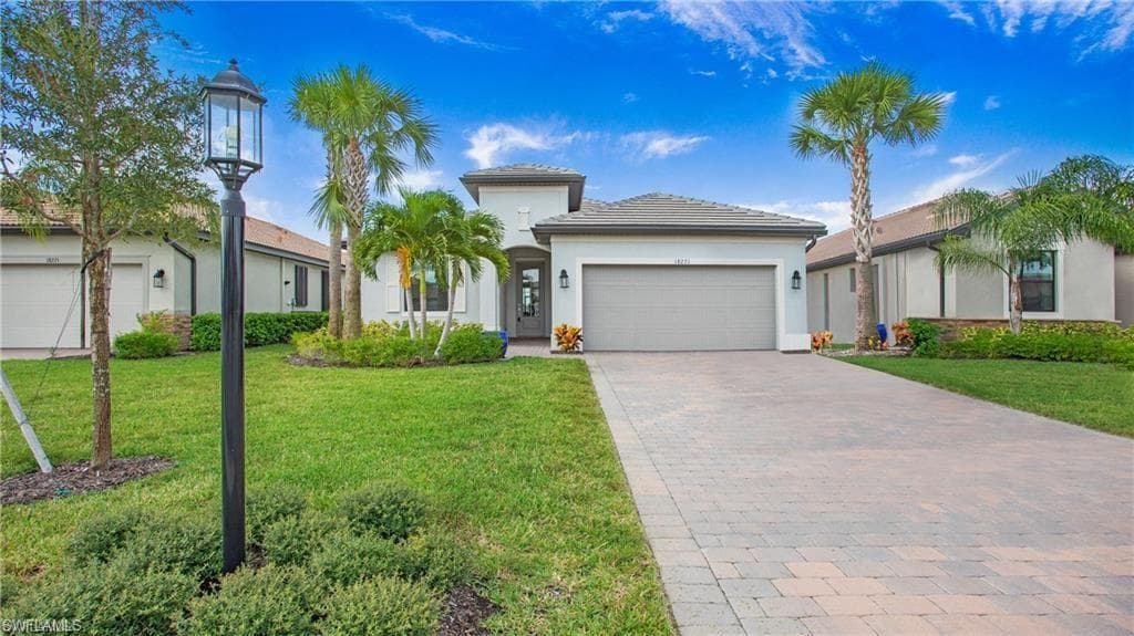 18271 Ridgeline DR ESTERO, FL 33928