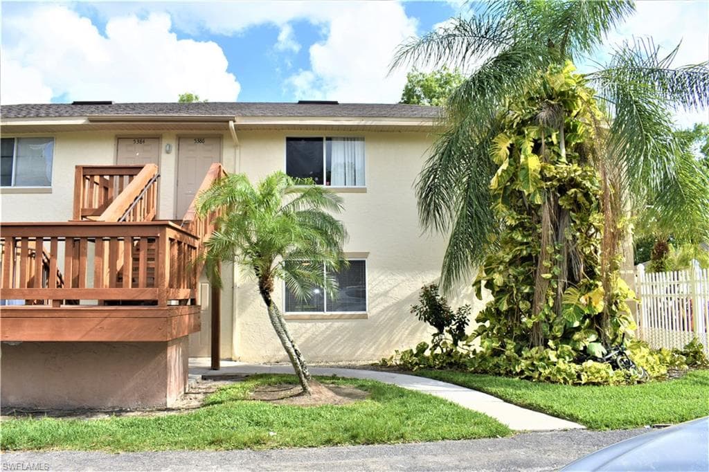 5382 16th PL SW F-2 NAPLES, FL 34116