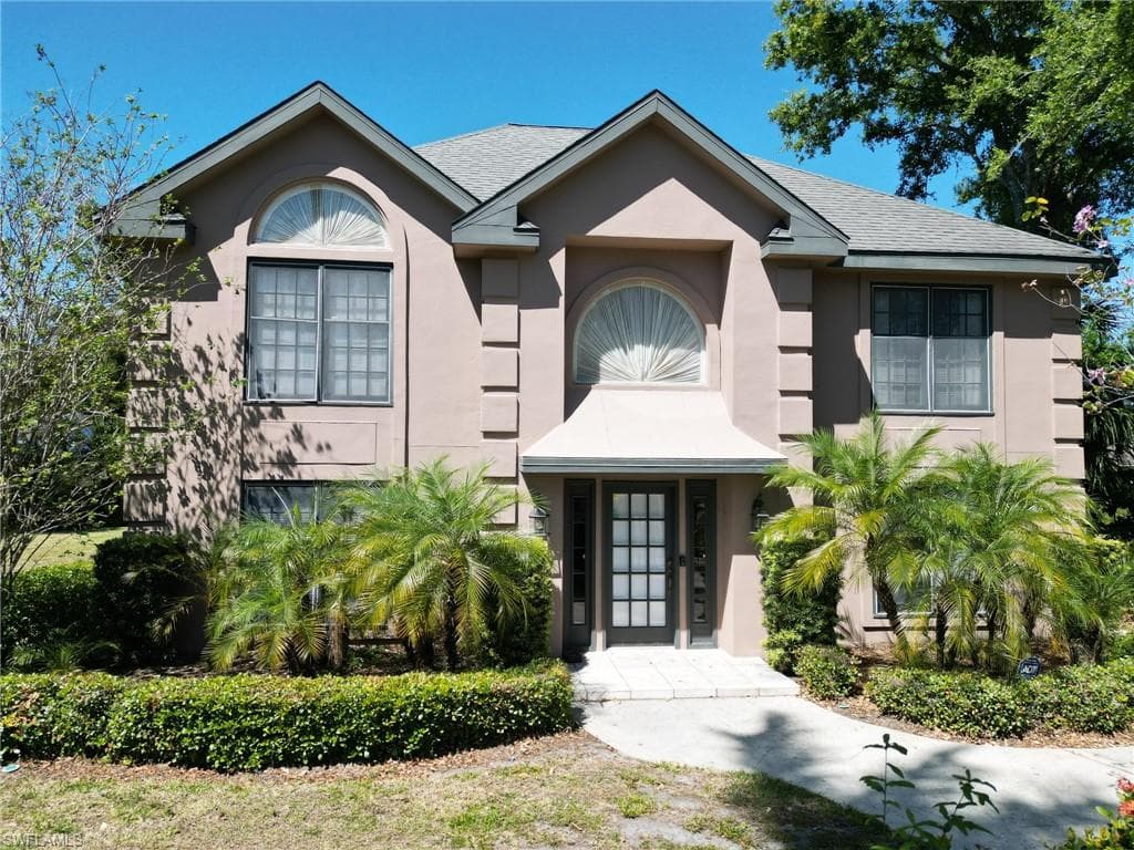 2812 McGregor BLVD FORT MYERS, FL 33901