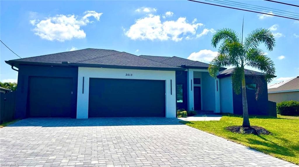 2513 SW 24th CT CAPE CORAL, FL 33914