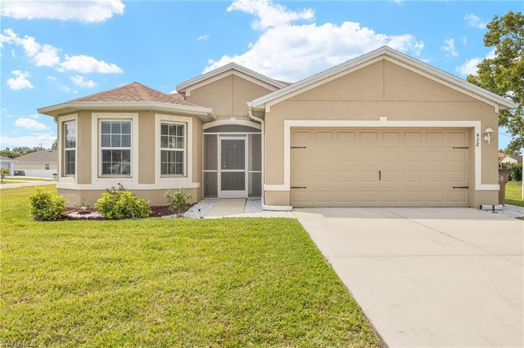 428 SE 8th ST CAPE CORAL, FL 33990