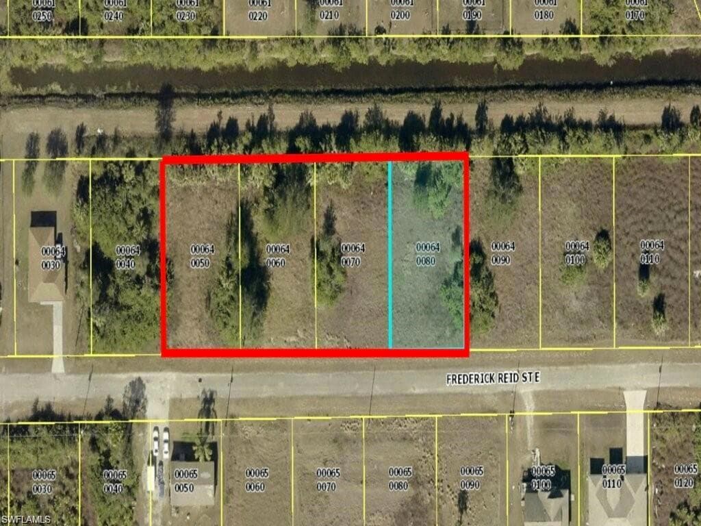 815 Frederick Reid ST E LEHIGH ACRES, FL 33974