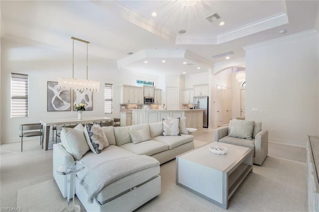 7319 Lantana CIR NAPLES, FL 34119