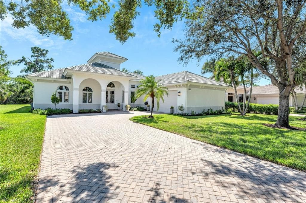 339 Saddlebrook LN SE NAPLES, FL 34110