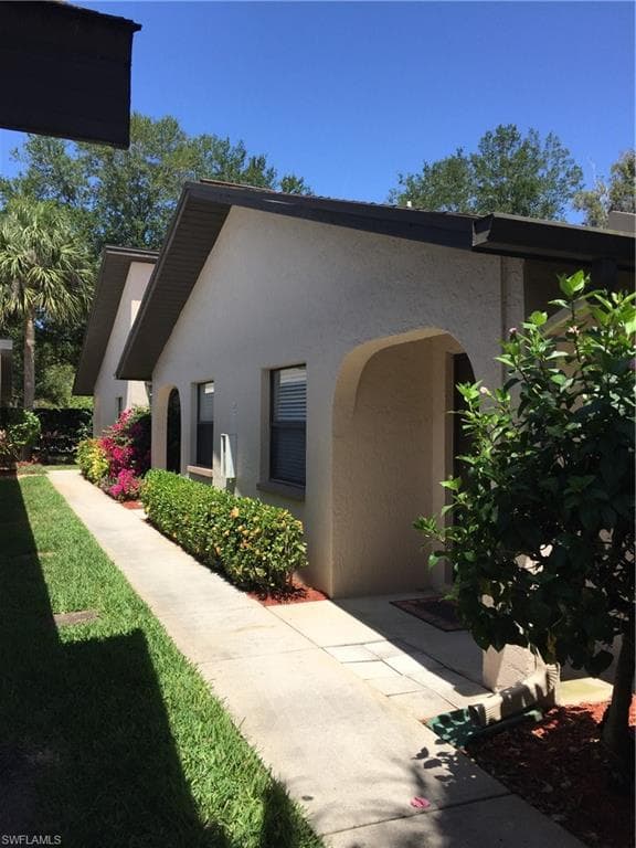 10031 Maddox LN 103 BONITA SPRINGS, FL 34135