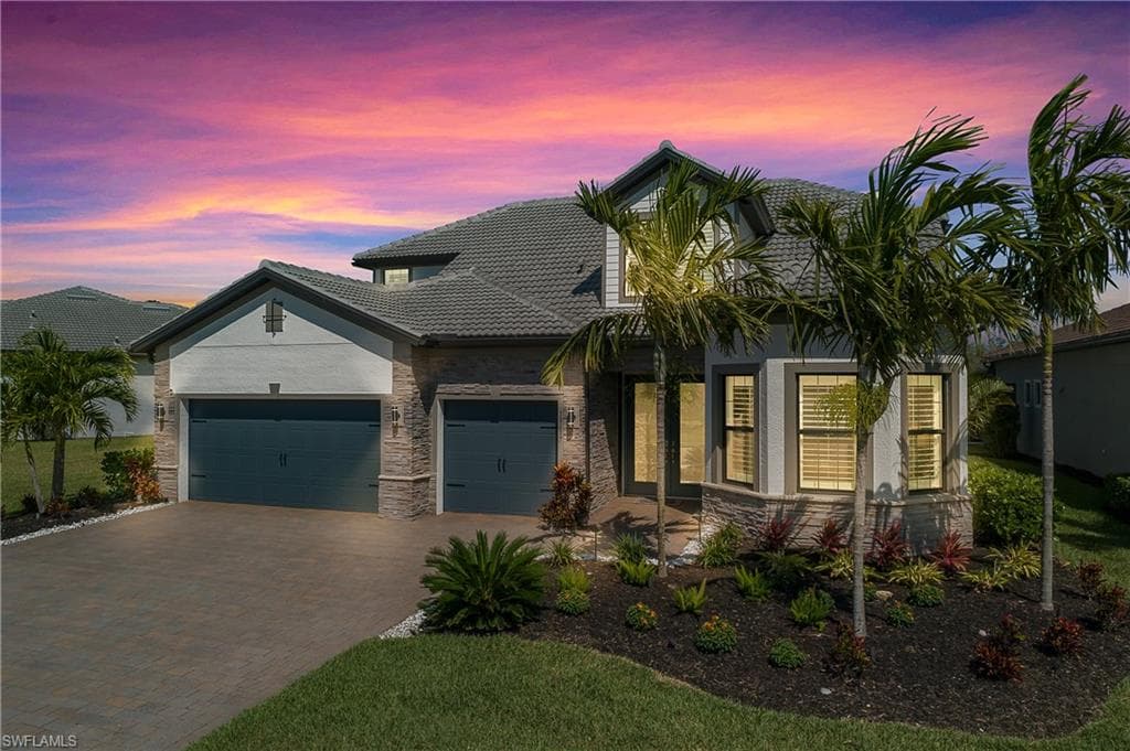 19617 Waterman CT FORT MYERS, FL 33913