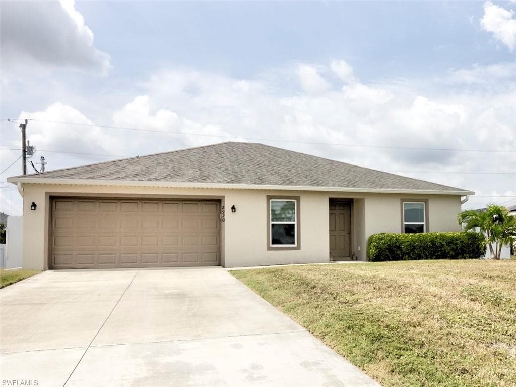 2920 NE 5th PL CAPE CORAL, FL 33909