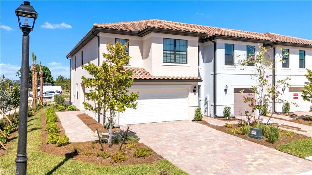 1505 Fells Cove LN CAPE CORAL, FL 33909