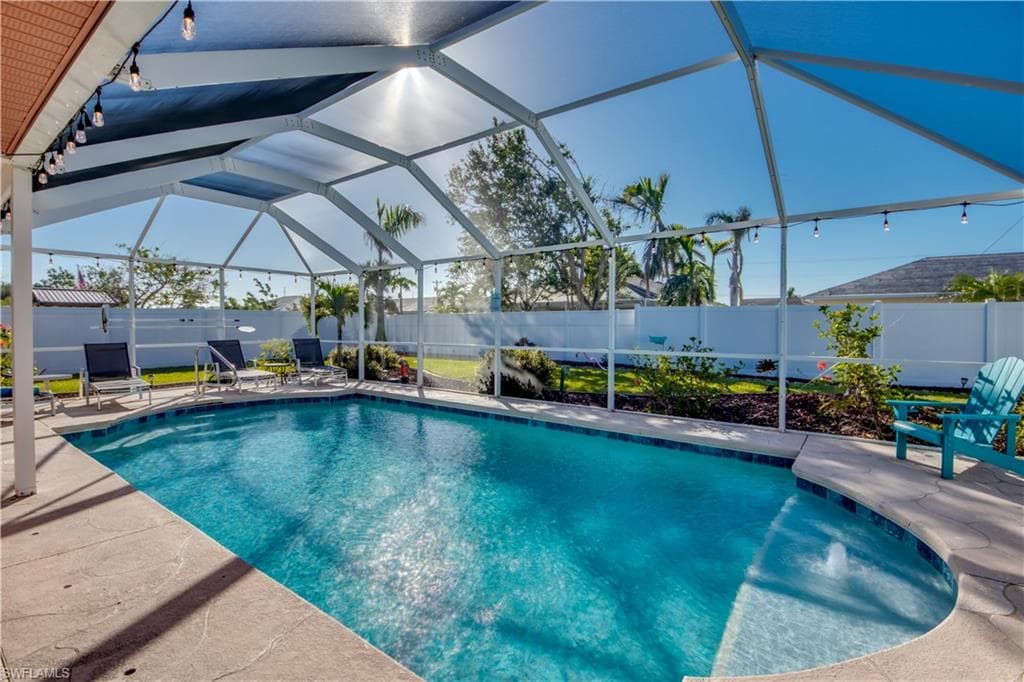 1422 SE 31st TER CAPE CORAL, FL 33904