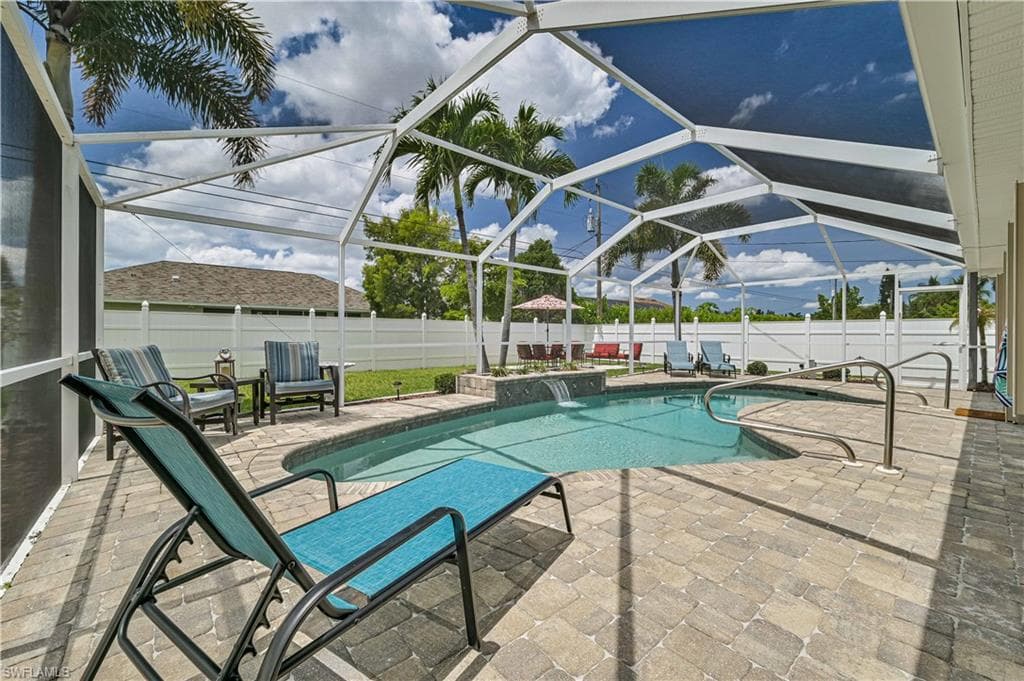 316 SE 19th LN CAPE CORAL, FL 33990