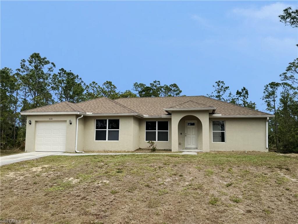 1121 Catenary ST LEHIGH ACRES, FL 33974