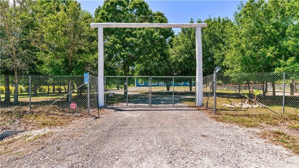 630 & 640 N Willow ST CLEWISTON, FL 33440