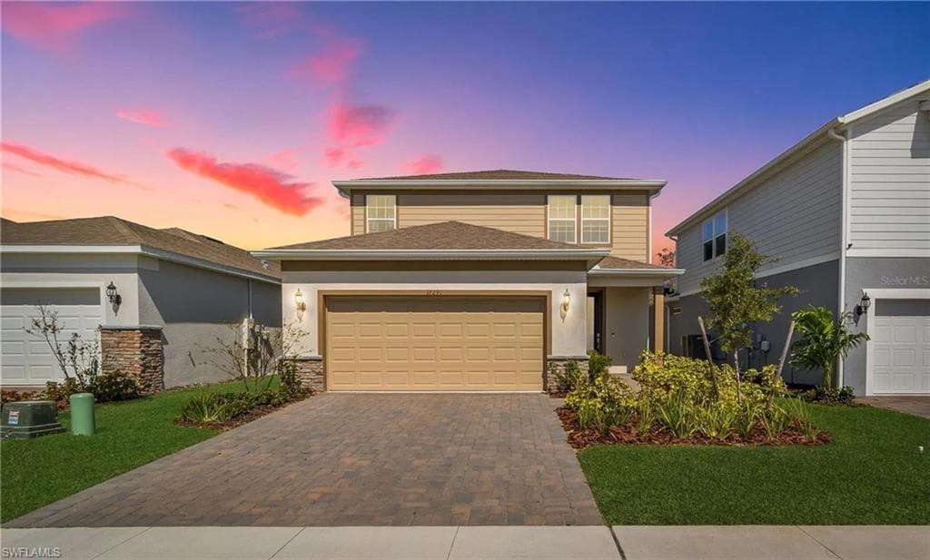 612 Lakeside Oasis LEHIGH ACRES, FL 33936