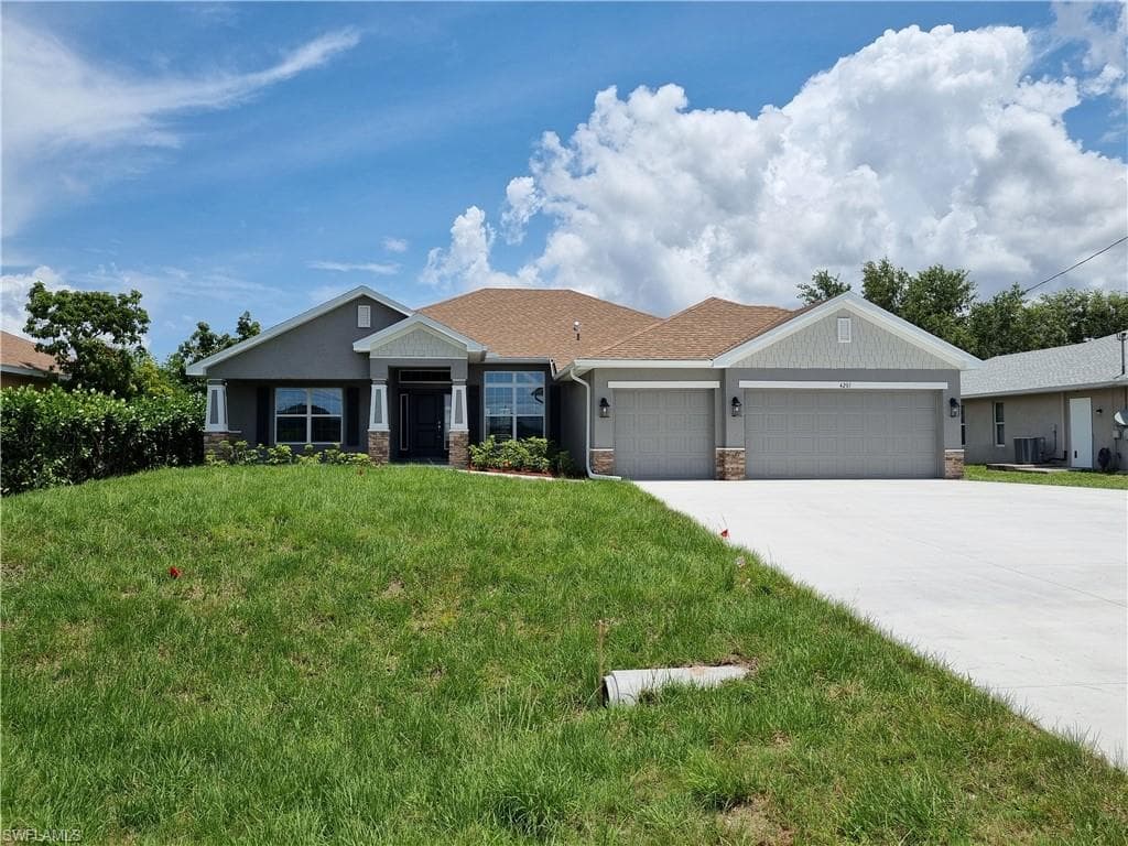 4201 Jacaranda PKWY W CAPE CORAL, FL 33993