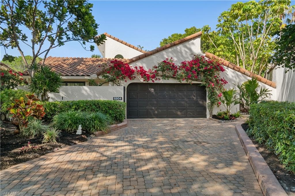 6804 Sand Pointe CIR NAPLES, FL 34108
