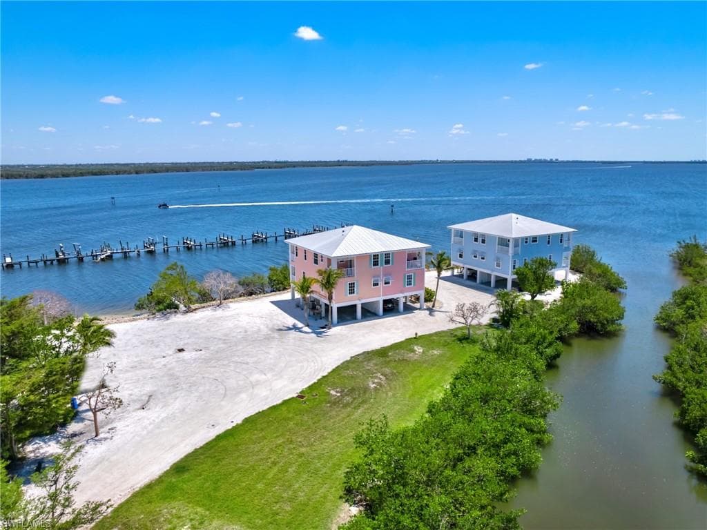 4581 Redfish Point RD MATLACHA, FL 33993