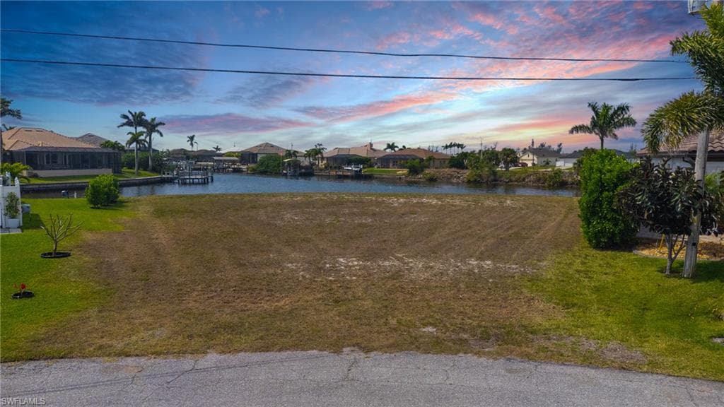 1900 NW 36th AVE CAPE CORAL, FL 33993