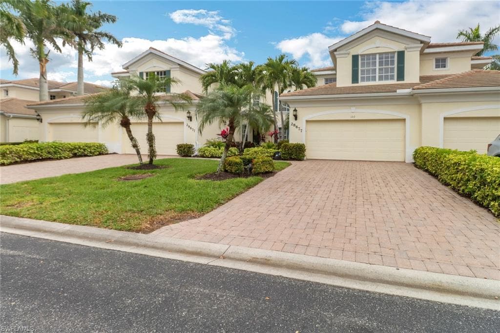 28677 San Lucas LN 102 BONITA SPRINGS, FL 34135