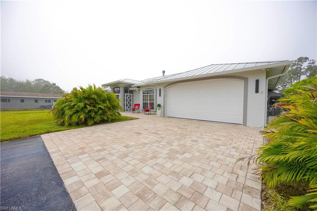 2618 35th AVE NE NAPLES, FL 34120