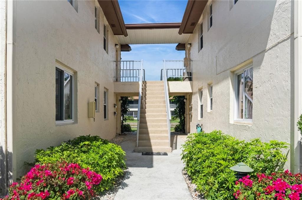 1155 Sandpiper ST B3 NAPLES, FL 34102