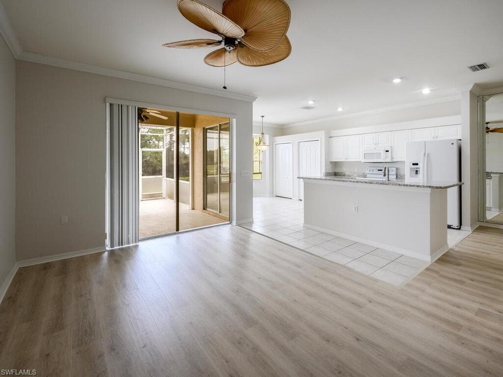 1834 Morning Sun LN C-39 NAPLES, FL 34119