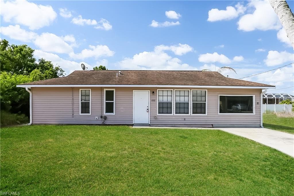 4303 15th ST W LEHIGH ACRES, FL 33971