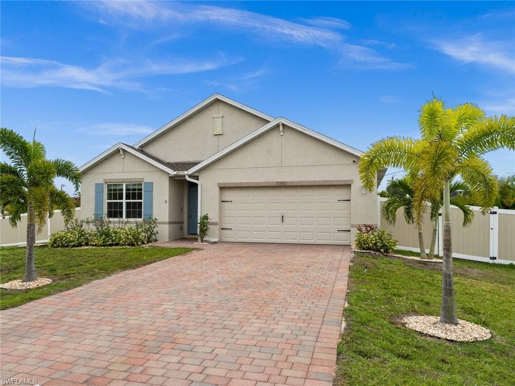 2700 SW 2nd LN CAPE CORAL, FL 33991