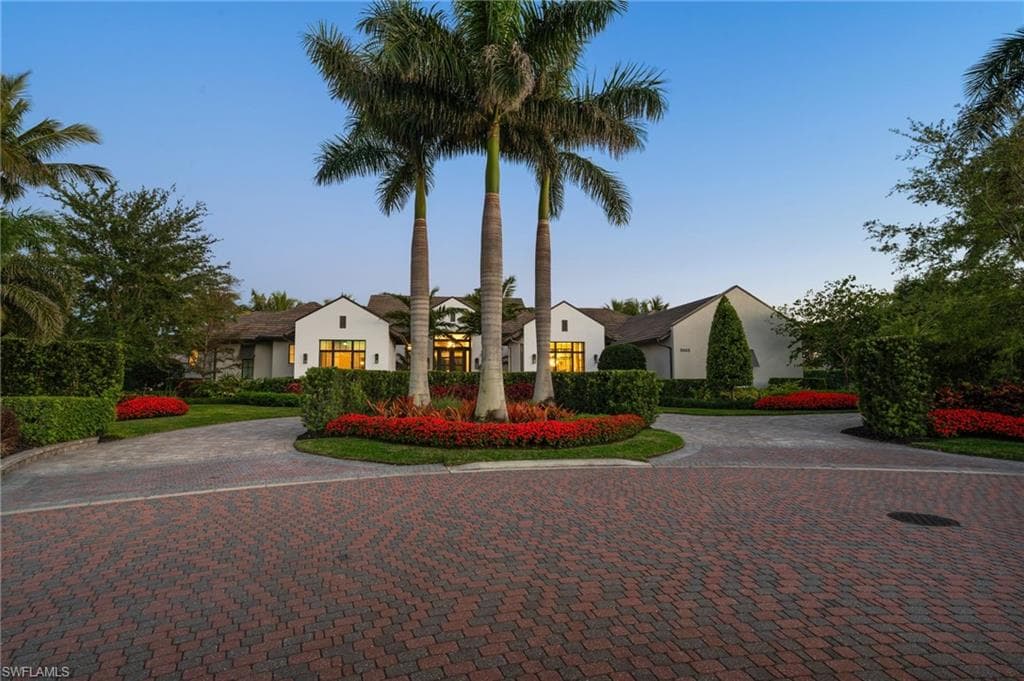 5865 Sunnyslope DR NAPLES, FL 34119