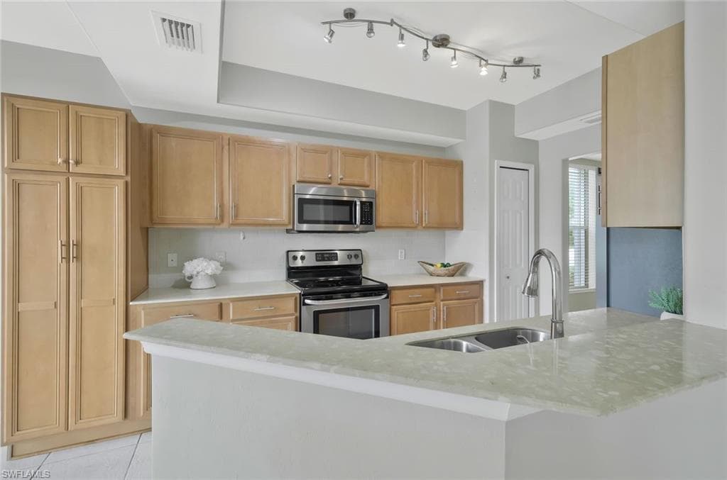 11651 Marino CT 602 FORT MYERS, FL 33908