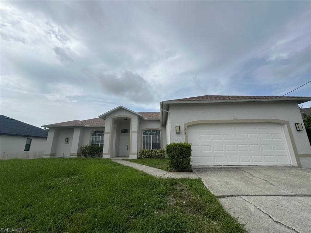 2244 SW 27th TER CAPE CORAL, FL 33914