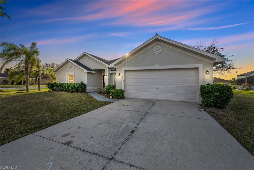 18410 Pine Nut CT LEHIGH ACRES, FL 33972