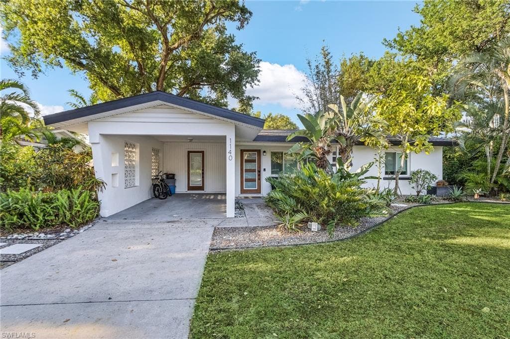 1140 Vesper DR FORT MYERS, FL 33901