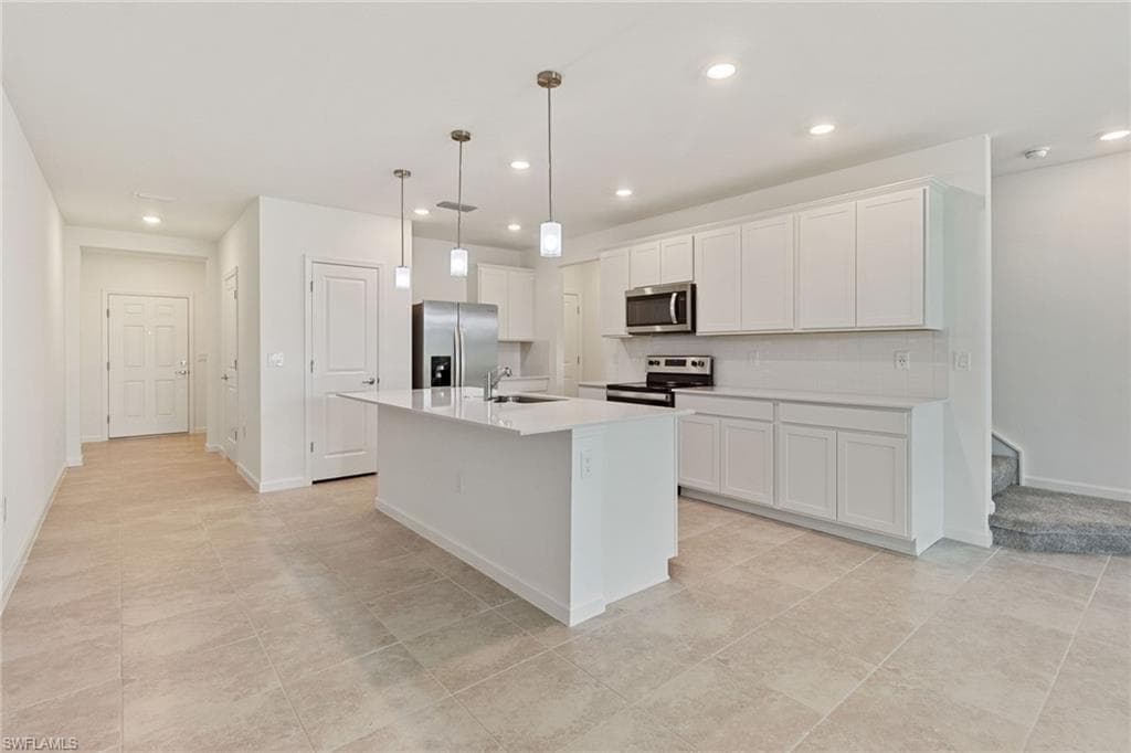 1509 lake jessup CIR CAPE CORAL, FL 33909