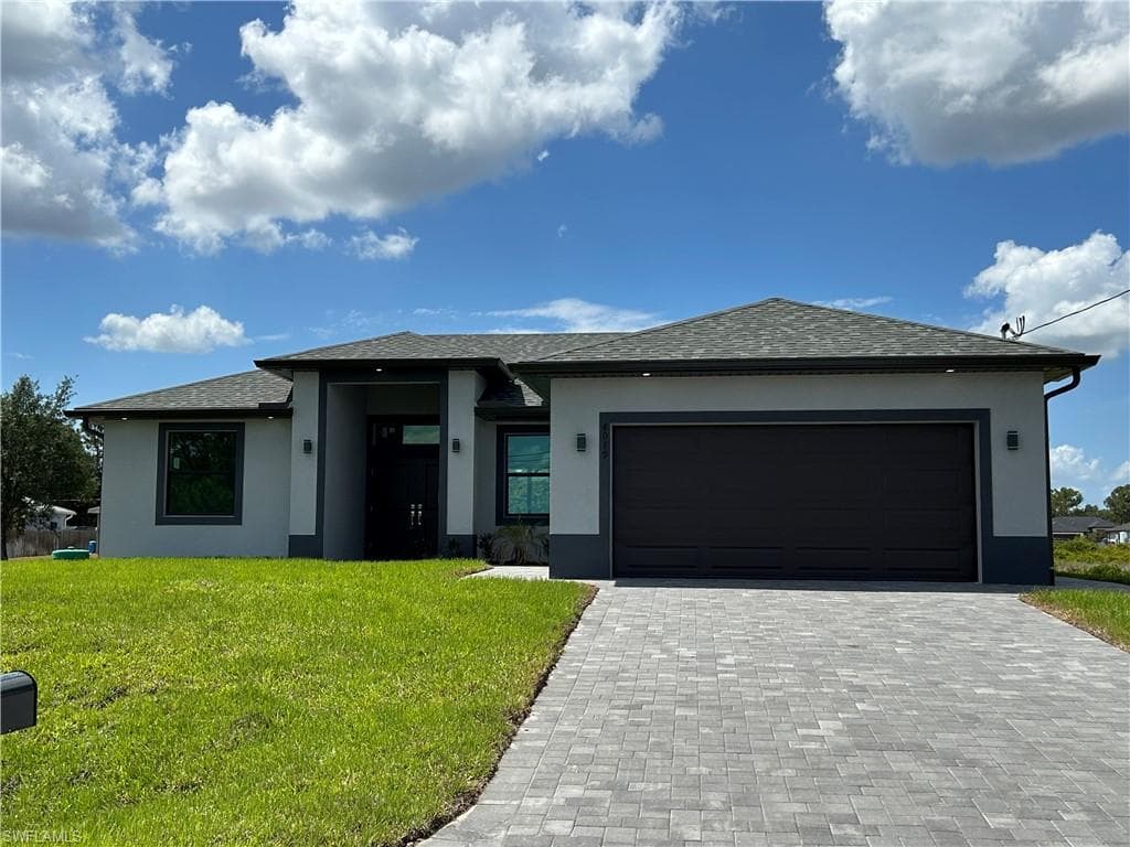 4019 34th ST SW LEHIGH ACRES, FL 33976