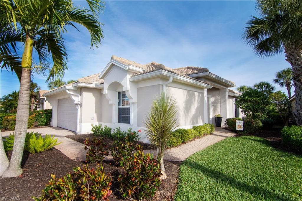 10021 Oakhurst WAY FORT MYERS, FL 33913