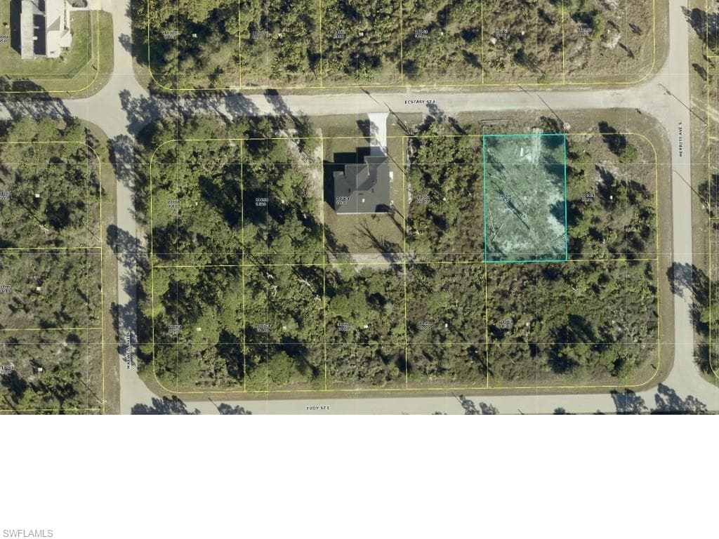 1222 Ecstasy ST E LEHIGH ACRES, FL 33974